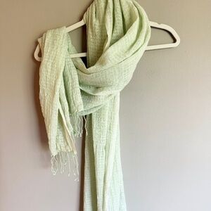 Eileen Fisher women’s Watercolor, Organic Linen Gauze Scarf Soft mint green